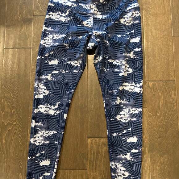 XX SOLD Oiselle Women's Pocket Jogger 3/4 Tights 12 - Picture 1 of 4